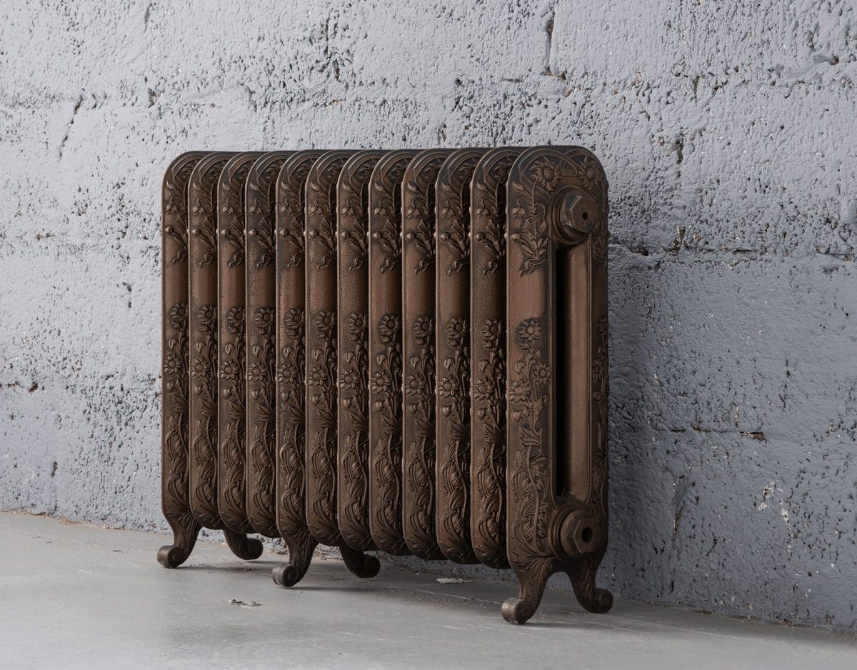 Arroll Daisy Cast Iron Radiator 590mm - Image 2